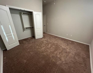 2003 Cheshire Way - Photo Thumbnail 26