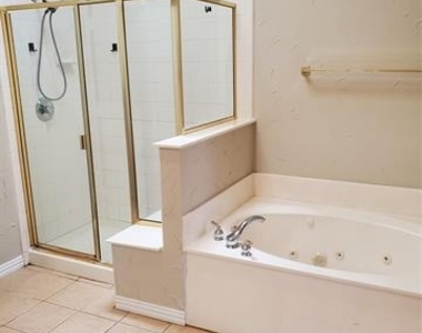 532 Silver Maple Drive - Photo Thumbnail 10