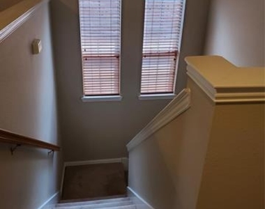532 Silver Maple Drive - Photo Thumbnail 23