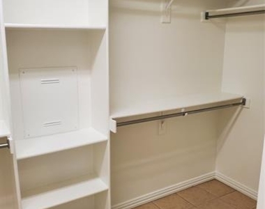 532 Silver Maple Drive - Photo Thumbnail 19