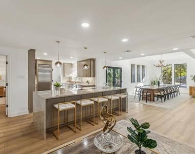 202 Glenn Avenue - Photo Thumbnail 10