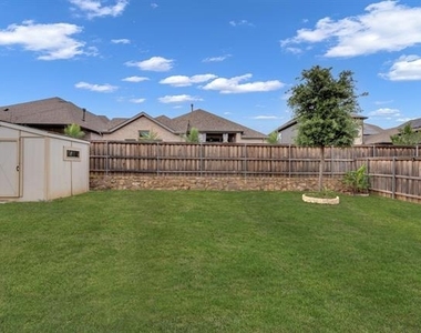 336 Cowling Drive - Photo Thumbnail 25