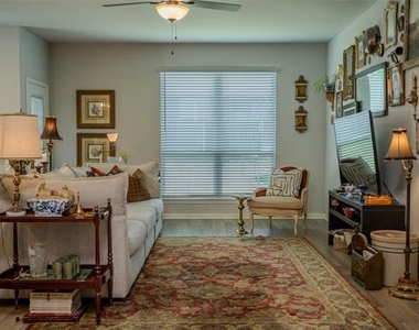 6921 Sulphur Court - Photo Thumbnail 5