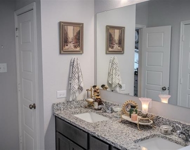 6921 Sulphur Court - Photo Thumbnail 13