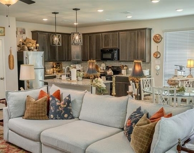 6921 Sulphur Court - Photo Thumbnail 3