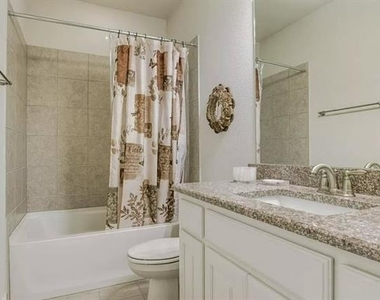 4639 Canal Street - Photo Thumbnail 14