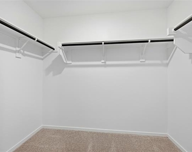 3809 Ontario Way - Photo Thumbnail 18