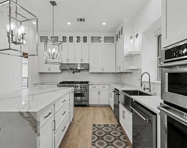 17327 Davenport Road - Photo Thumbnail 18