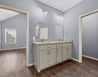 3310 Polk Street - Photo Thumbnail 28