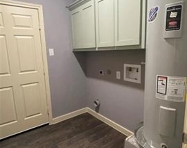 3310 Polk Street - Photo Thumbnail 2