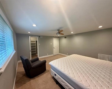13455 Mill Grove Lane - Photo Thumbnail 33