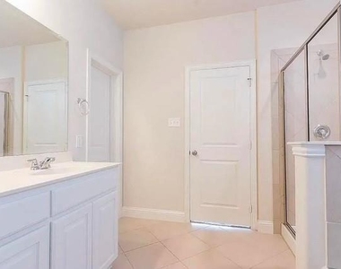 2308 Houston Drive - Photo Thumbnail 1