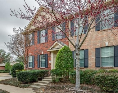 4168 Kyndra Circle - Photo Thumbnail 2