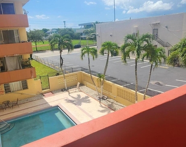 13390 Ne 7th Avenue - Photo Thumbnail 17