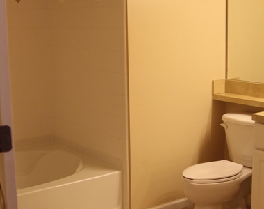4203 E Myrtlewood Cir Circle E - Photo Thumbnail 10