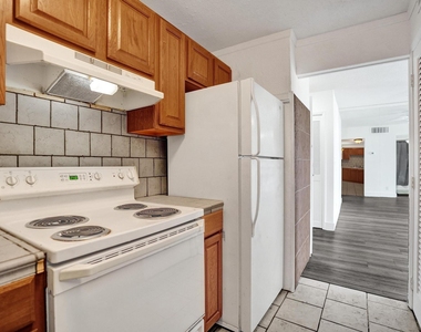 900 Ne 18th Avenue - Photo Thumbnail 6