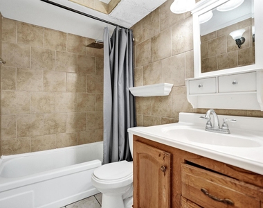 900 Ne 18th Avenue - Photo Thumbnail 7