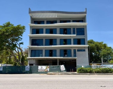 4110 Nw 22nd Avenue - Photo Thumbnail 1