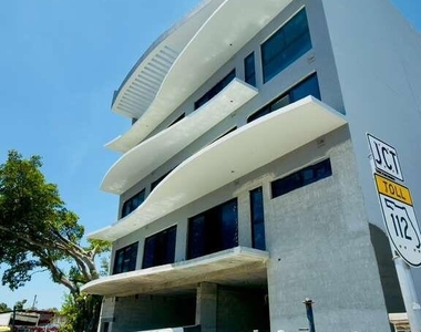 4110 Nw 22nd Avenue - Photo Thumbnail 6