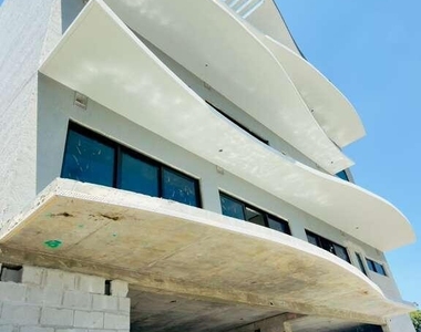 4110 Nw 22nd Avenue - Photo Thumbnail 4