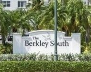 3015 N Ocean Boulevard - Photo Thumbnail 7