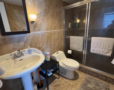 3015 N Ocean Boulevard - Photo Thumbnail 4