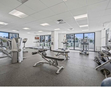 3015 N Ocean Boulevard - Photo Thumbnail 10