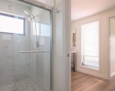 1694 Sw Boatswain Place - Photo Thumbnail 26