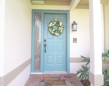 1694 Sw Boatswain Place - Photo Thumbnail 10