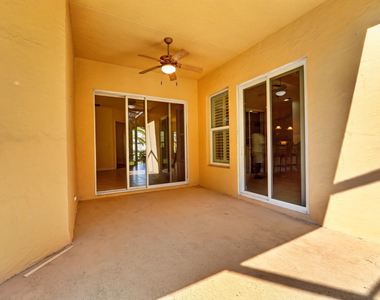 854 Sw Saint Tropez Court - Photo Thumbnail 28