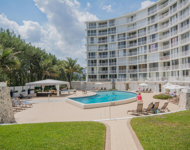2780 S Ocean Boulevard - Photo Thumbnail 25