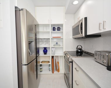 2780 S Ocean Boulevard - Photo Thumbnail 14