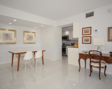 2780 S Ocean Boulevard - Photo Thumbnail 10
