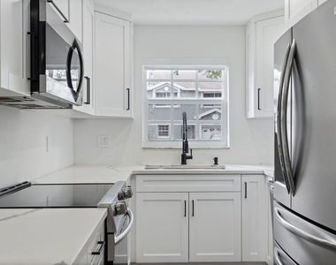 4952 Sw 122nd Terrace - Photo Thumbnail 9