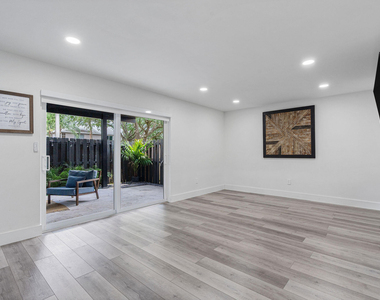 4952 Sw 122nd Terrace - Photo Thumbnail 15