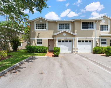 4952 Sw 122nd Terrace - Photo Thumbnail 2