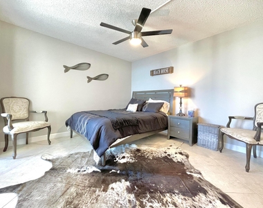5420 N Ocean Drive - Photo Thumbnail 21