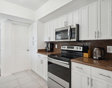 428 Se 2nd Street - Photo Thumbnail 10