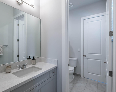 12504 Nautilus Circle - Photo Thumbnail 14