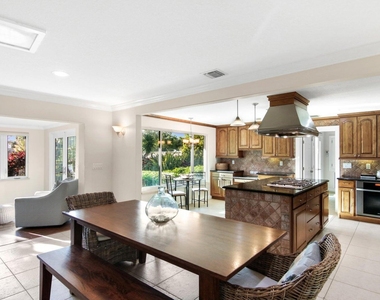 1282 Sw Pelican Crescent - Photo Thumbnail 9
