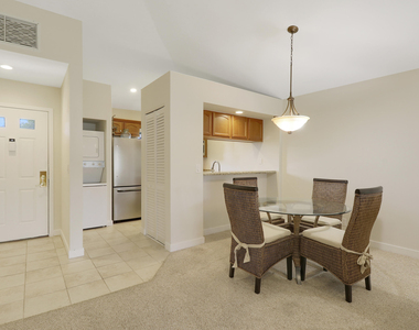 706 Club Drive - Photo Thumbnail 2