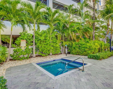 1660 Renaissance Commons Boulevard - Photo Thumbnail 54