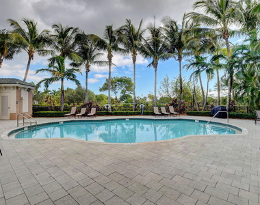 1660 Renaissance Commons Boulevard - Photo Thumbnail 75