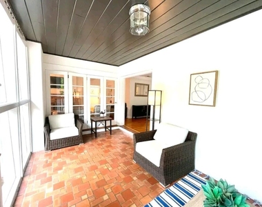 1403 Se 2nd Street - Photo Thumbnail 4