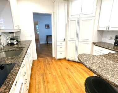 1403 Se 2nd Street - Photo Thumbnail 12