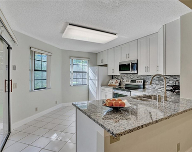 6698 Montego Bay Boulevard - Photo Thumbnail 3