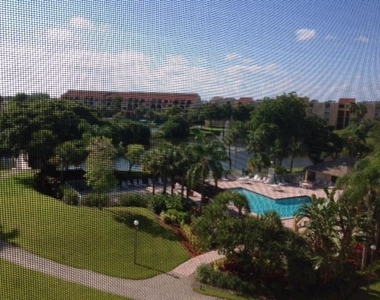 2255 Lindell Boulevard - Photo Thumbnail 24