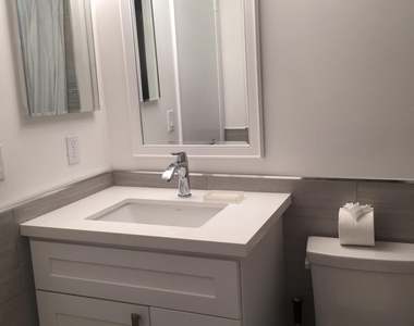 2255 Lindell Boulevard - Photo Thumbnail 19