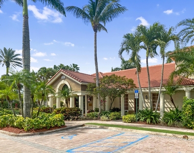 15055 Michelangelo Boulevard - Photo Thumbnail 38