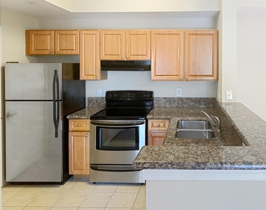 15055 Michelangelo Boulevard - Photo Thumbnail 31